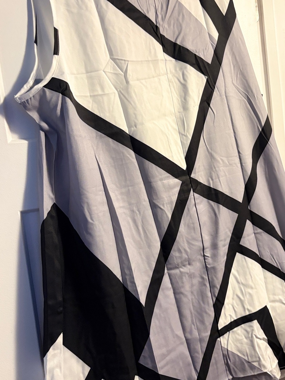 Geometric Black & Gray Sleeveless Dress